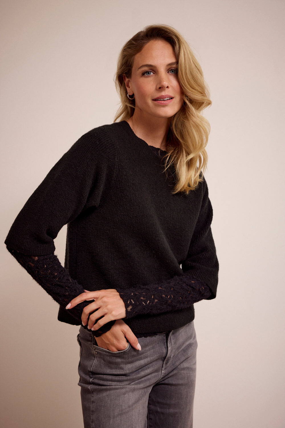 Top Lace zwart Tramontana